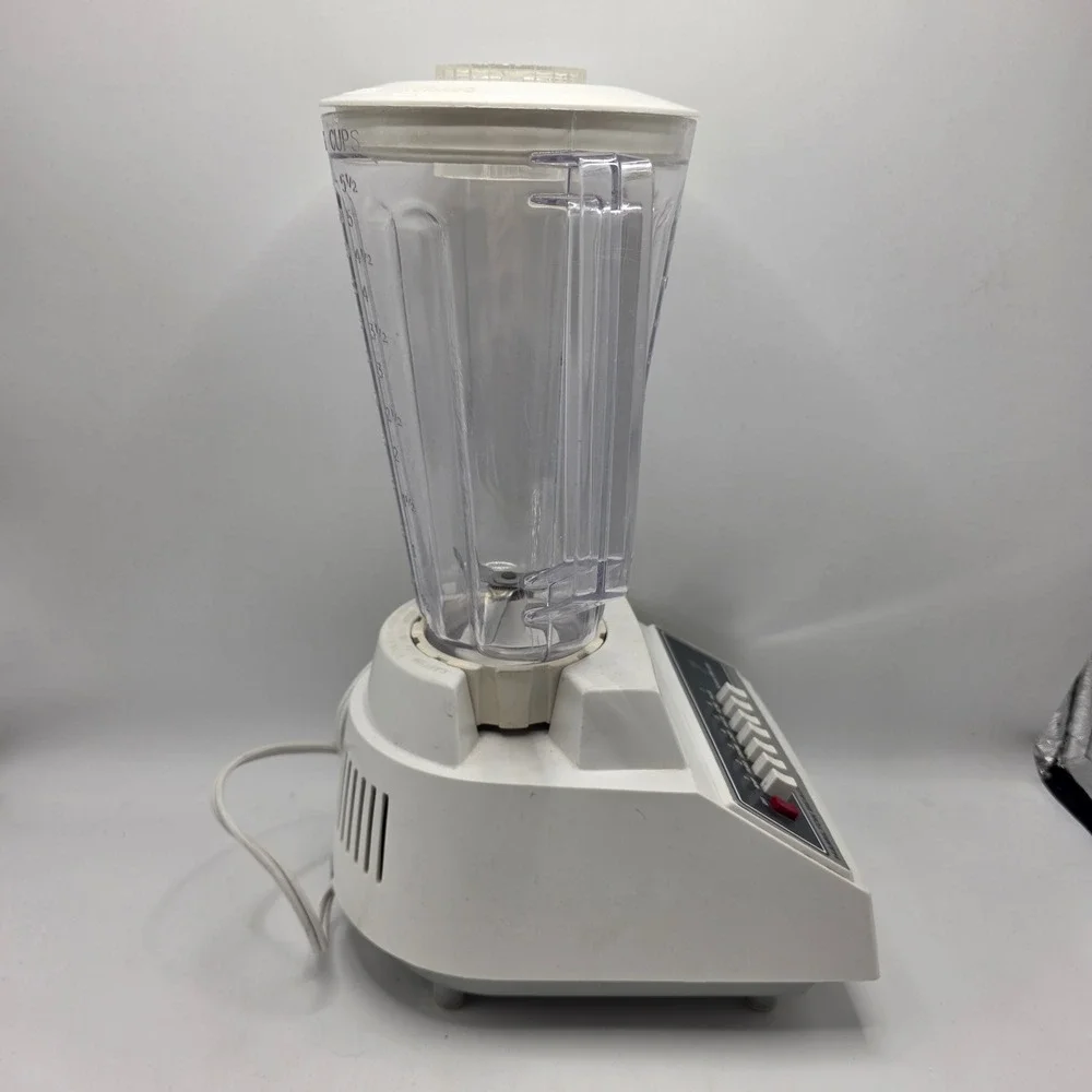 Hamilton Beach 7 Speed Blender White Push Button Vintage Retro Kitchen
